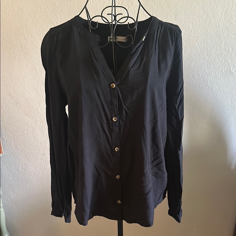 Elegant Black Button-Up Women's Top